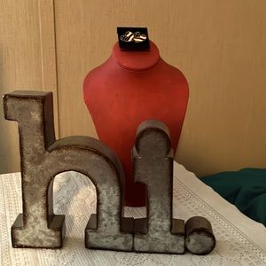 🌻3 for$15🌻 Cute earrings, heart shape with red, white & blue flag design.